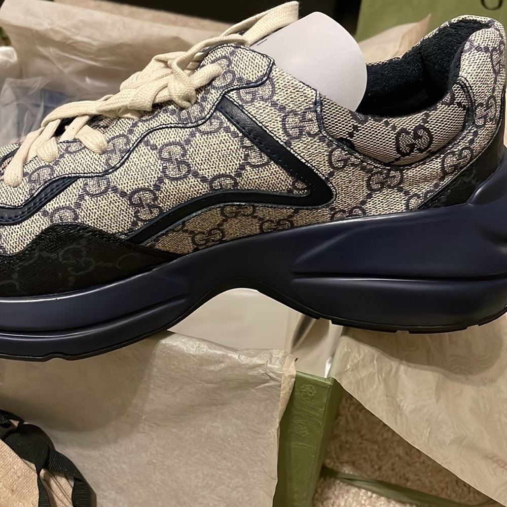 Gucci Sneakers